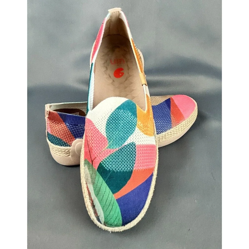 UIN Broad Leaf Marbella Bright Print Slip On Travel Shoes Size 8